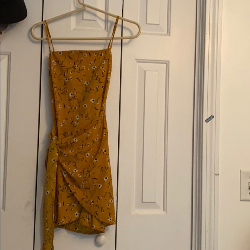 Yellow tie front dress